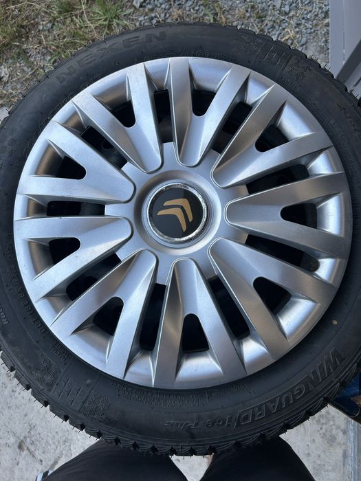 Резина зимова з дисками R16 205/55 Nexen
