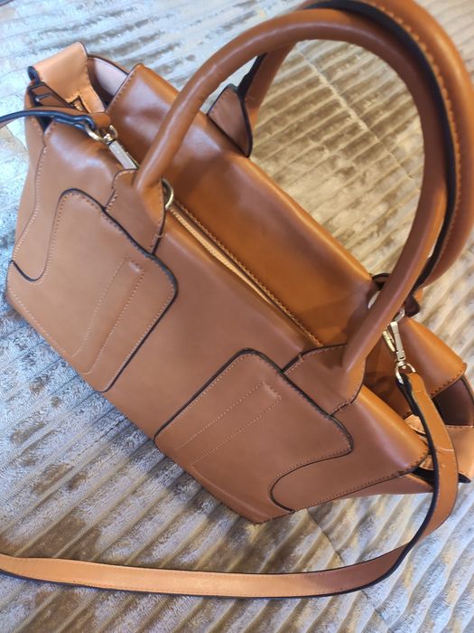 Bolsa castanha da Vilanova
