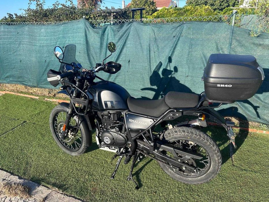 Royal Enfield Himalayan 411 — 2022 | Granite Black | Revisões sempre no concessionário oficial