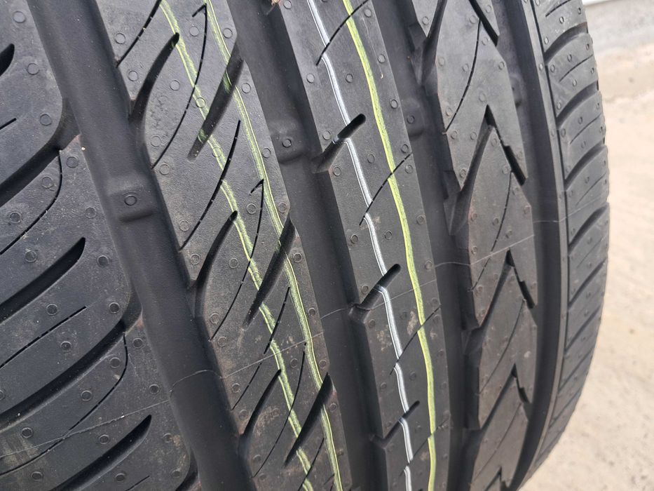 Резина літня. Нова. 255/40 R19 Gislaved Ultra Speed 2