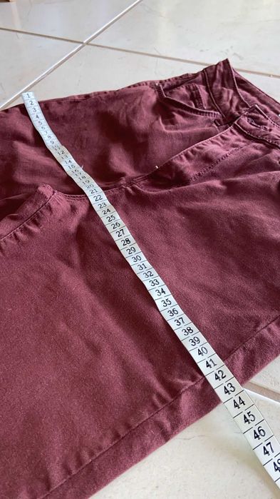 Lefties Women's Denim Pants in Burgundy