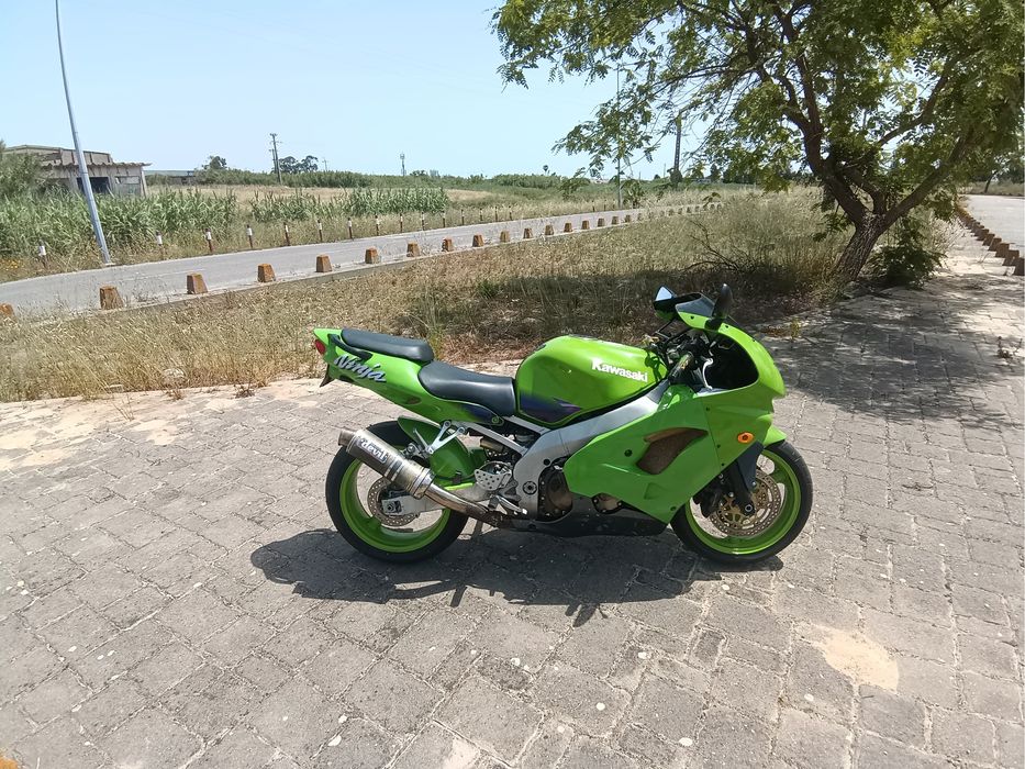 Kawasaki ninja zx9r