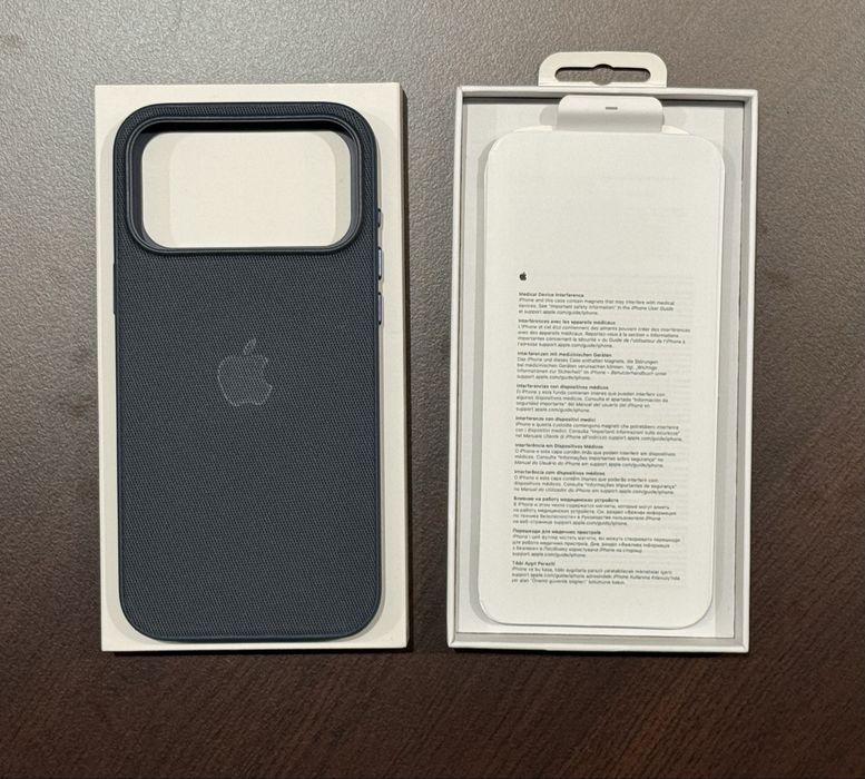 Чехол Apple TechWoven Айфон 18 Про / 18 Про Макс