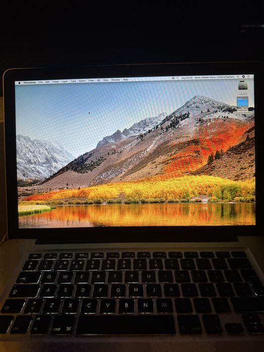 Macbook pro 15” i7