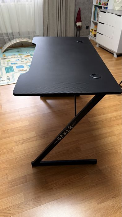 Стіл, комп’ютерний стіл, Gamer, Jysk, Halsted, Самовивіз