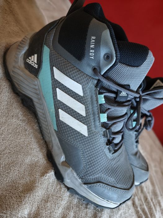 Ботинки Adidas р.39