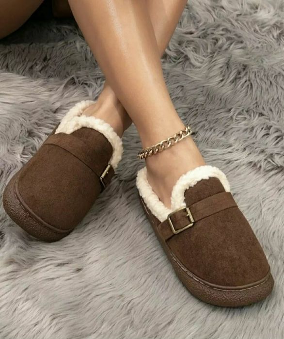 Теплі стильні тапочки