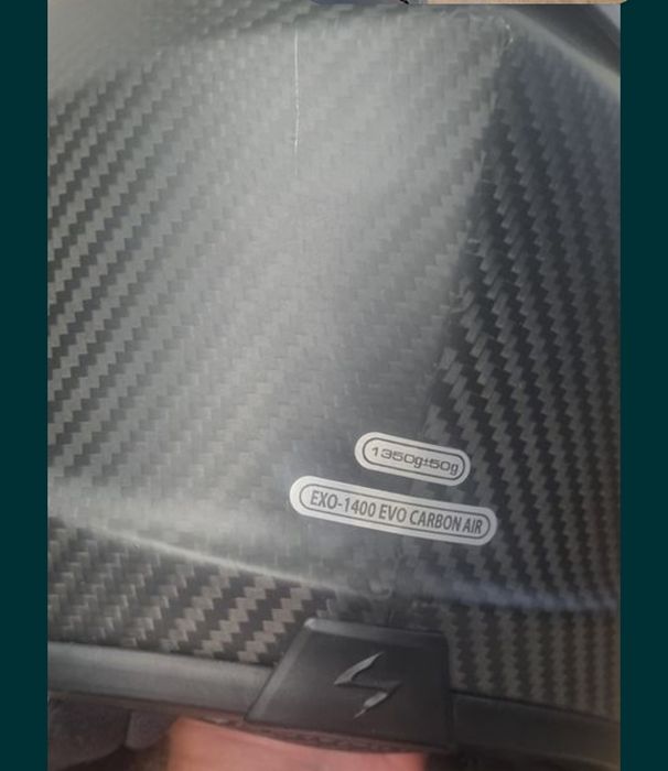 Capacete scorpion exo 1400 carbono/hjc rpha 71