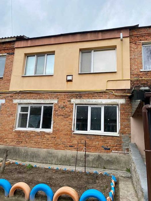 Продам 2 кімнатну квартиру м. Богодухів (404996)