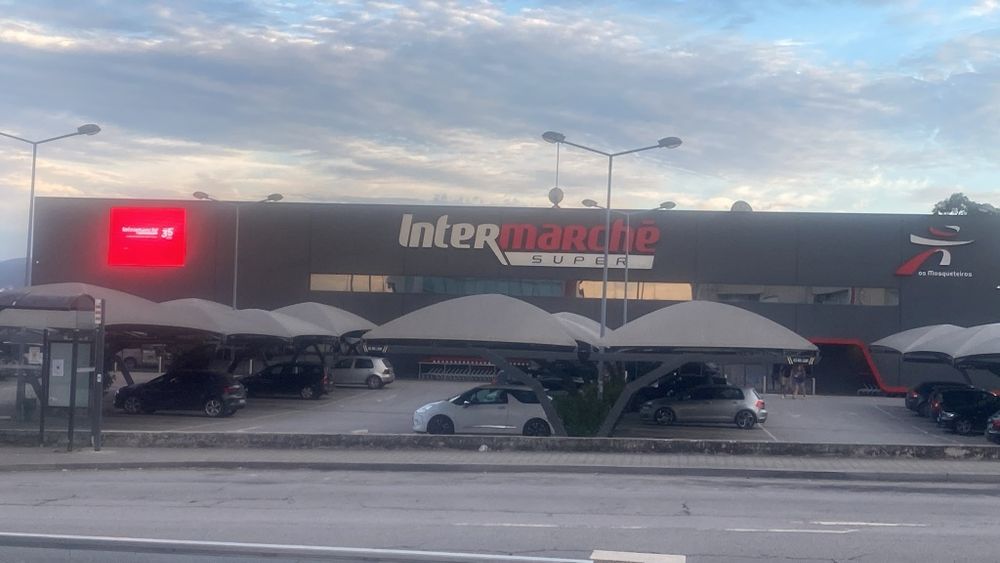 Trespasse de Pizzaria em Funcionamento | Localização Premium | Canedo – Santa Maria da Feira