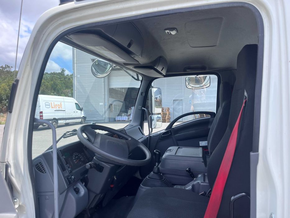 Isuzu Forward F110.210