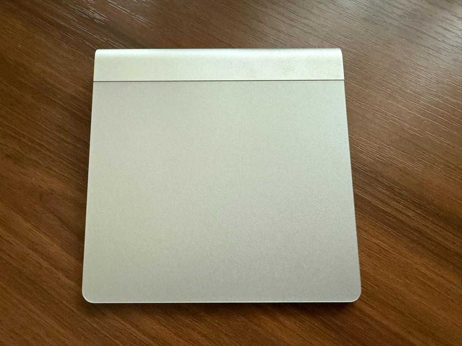 Apple Magic Trackpad