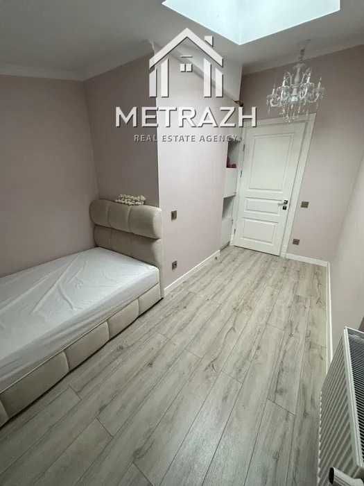 Продам 2-уровневую квартиру Дмитриевcкая Центр‼️ автономн. отопление