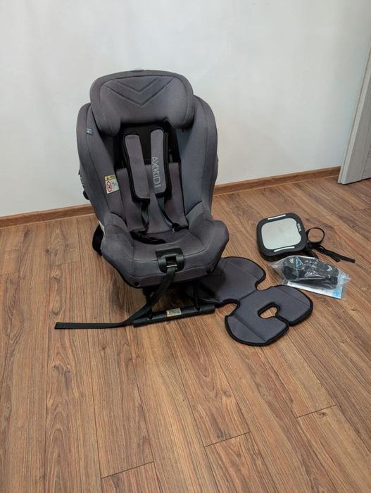Fotelik samochodowy Axkid Minikid 0-25 kg