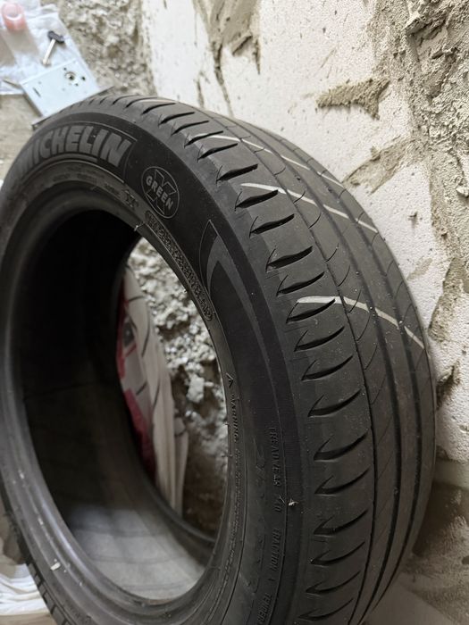 Резина  215/55 R17  4 шт Лето