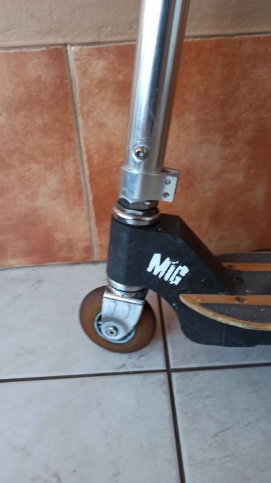 Hulajnoga Mig regulowana kierownica