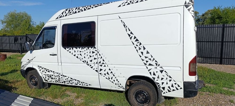 Mersedes Sprinter 313 2.2d 129 кінських