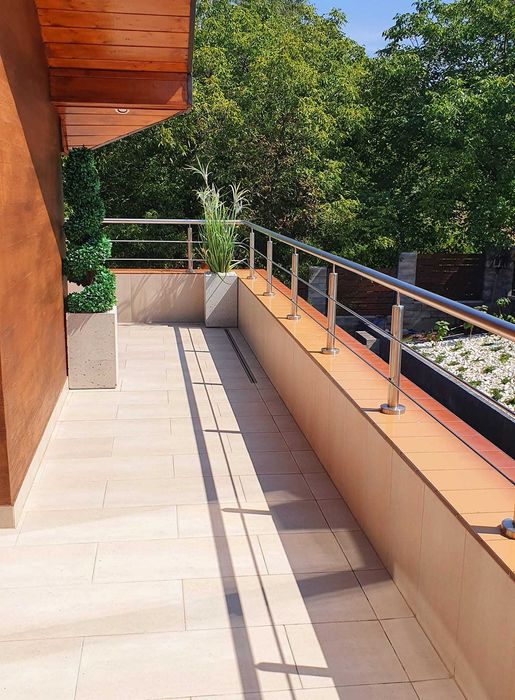 Balustrada nierdzewna balkonowa schodowa poręcze taras francuskie