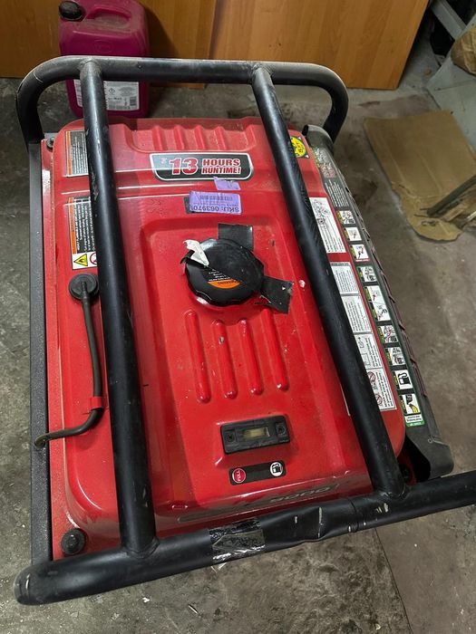 Бензиновый генератор