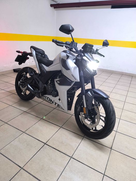 Vendo Zontes 125U LCD com Garantia