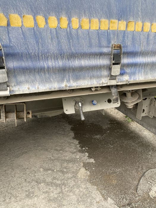 Напівпричіп вробочому стані