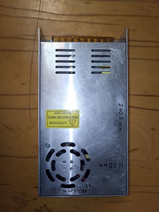 Блок живлення.(12в. 10А - 20А)