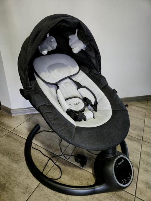 Приставне ліжечко, заколисуючий центр, ванночка, розвиваючий  килимок