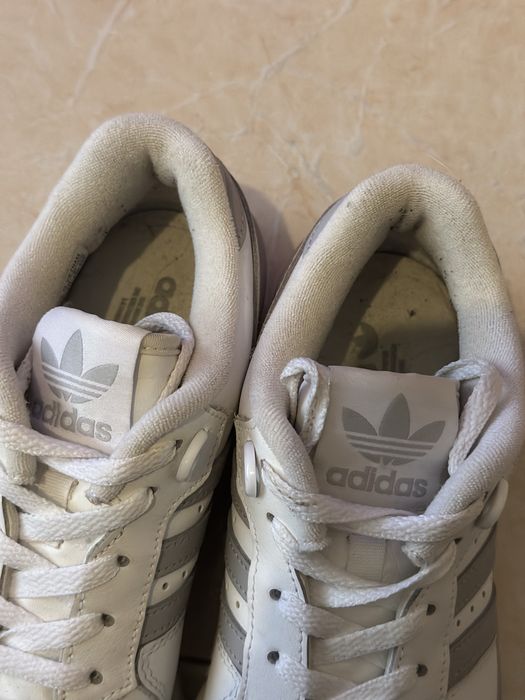 Ténis Adidas Rivalry Low