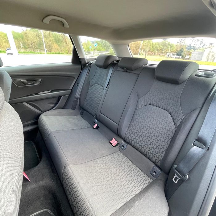 Seat leon 1.6 tdi 2015