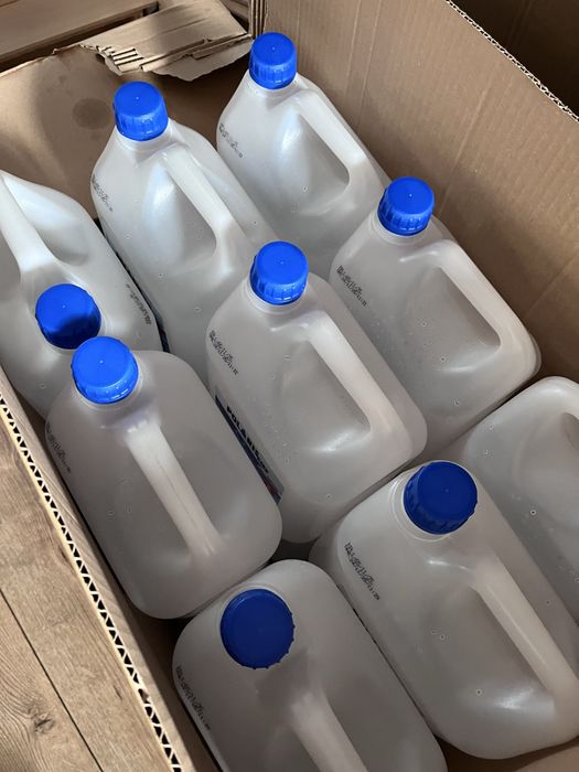 Oddam baniaki 5 l po wodzie