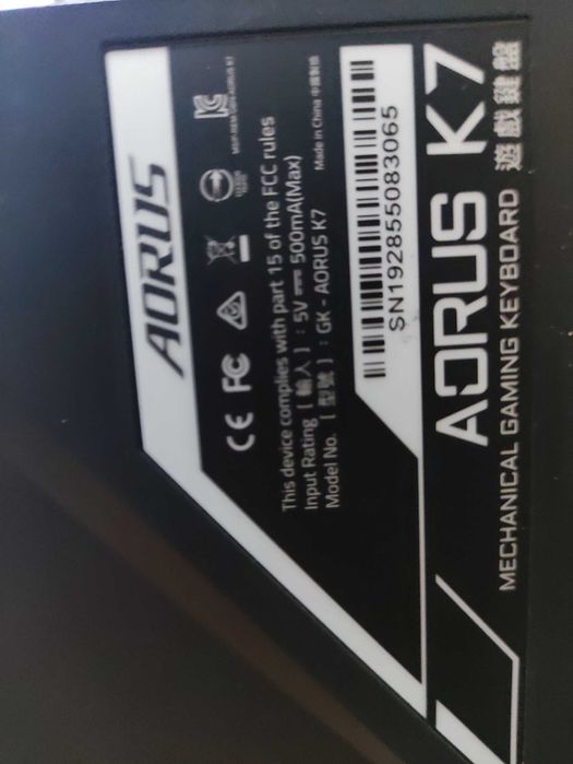 Teclado Mecânico Gigabyte AORUS K7