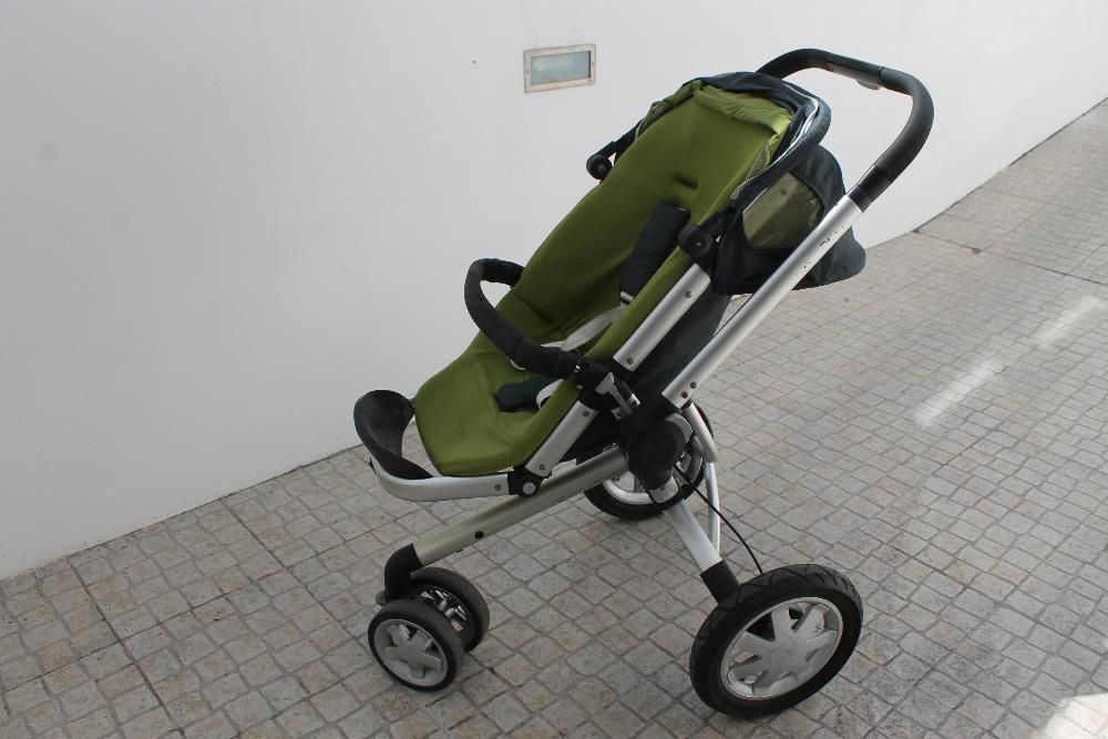 conjunto de carro de bébé e acessórios ,marsúpio go da chicco