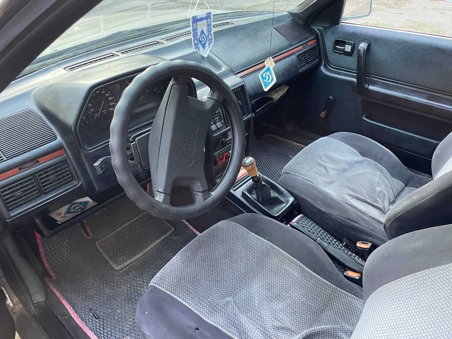 Продам Audi 100 C3