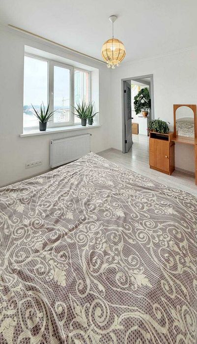 Продаж 2-к. квартири по вул. Кармелюка