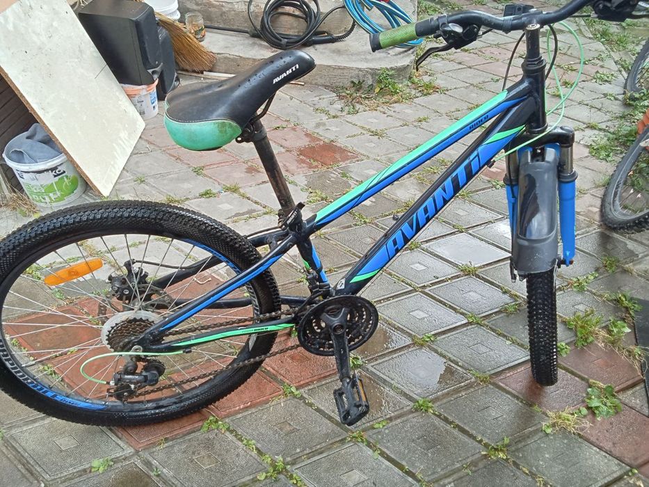 Підлітковий велосипед.