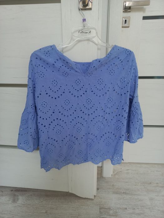 bluzka ażurkowa roz.s amisu