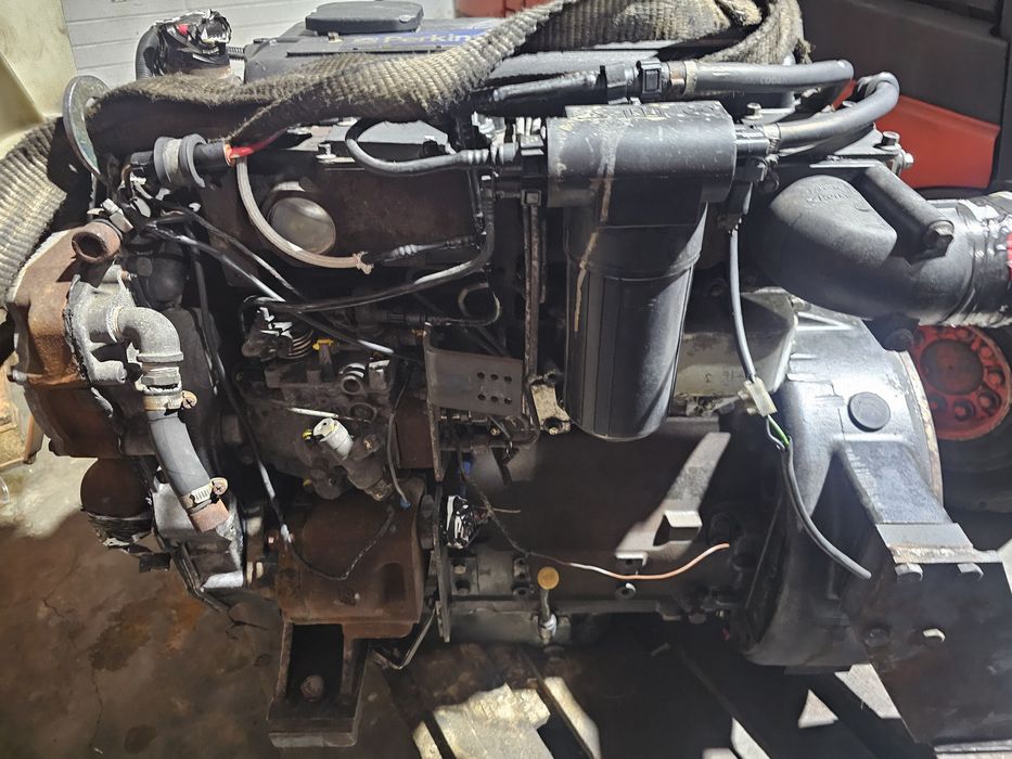 Motor perkins 4 cilindro