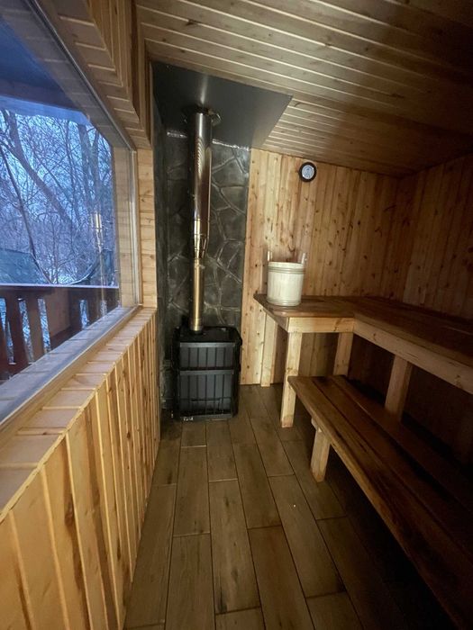 Здаю новий двохпов. зруб з каміном на 12чол.(баня та чан) ліс, Десна