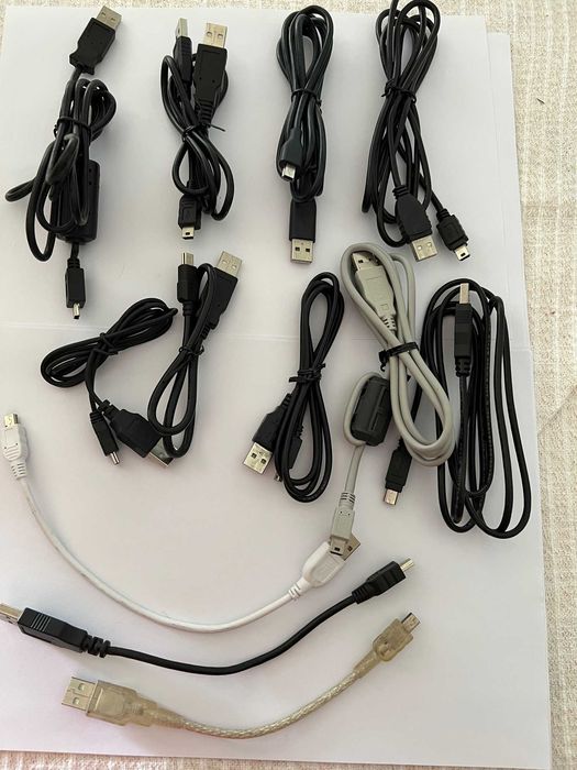 USB Cable Extension + USB/Mini USB Cables64171713622146120