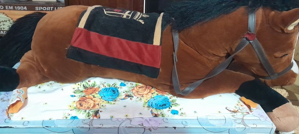 Boneco cavalo grande