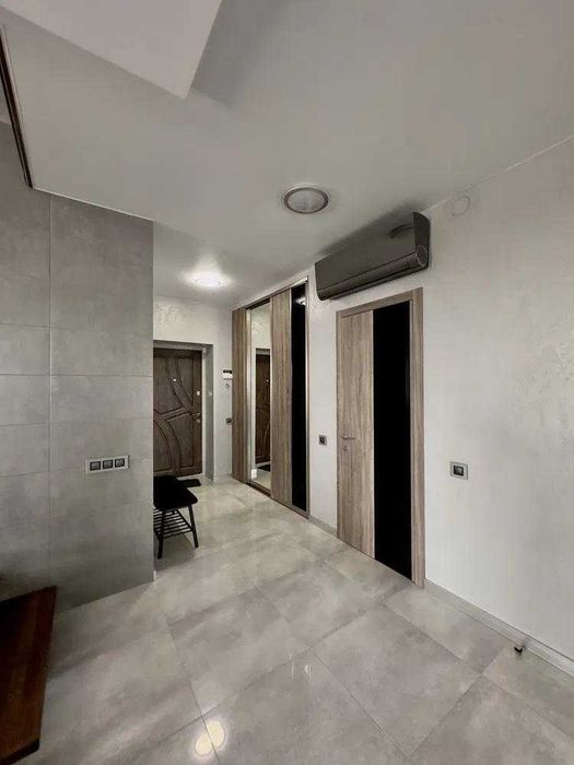 Продаж 4к квартири ДВОРІВНЕВА ПРЕМІУМ 165/148/17м² Дж.Вашингтона 349999$