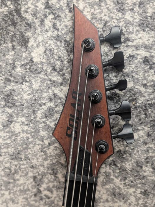 Бас-гитара Solar Guitars AB2.5AN (5 струн) + кейс
