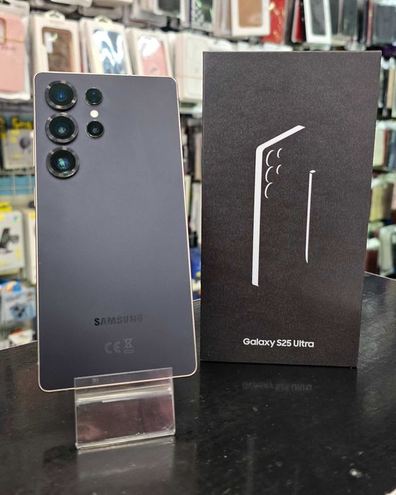 Samsung S25 Ultra 12/1TB Titanium Black, bez rat, Gwarancja. CH Domino