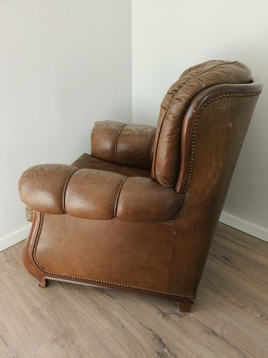 Poltrona/Sofá de um lugar para restauro