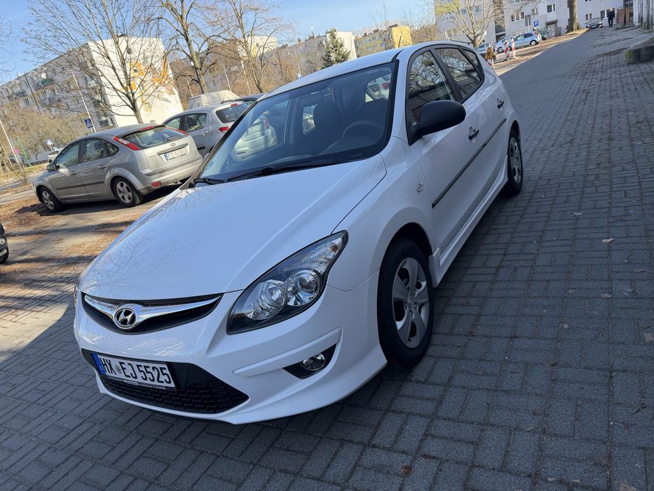 Hyundai I30 1.4 Benzyna Klima 32 Tys Kilometrow Sprowadzony z Niemeic