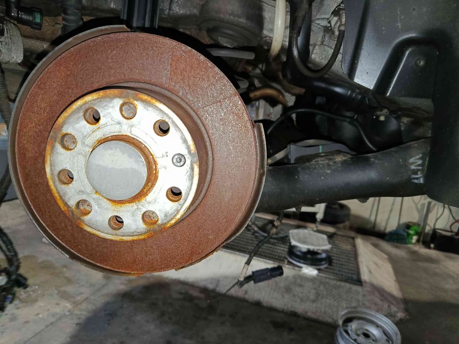 Eixo traseiro discos VOLKSWAGEN T-Roc (A11)