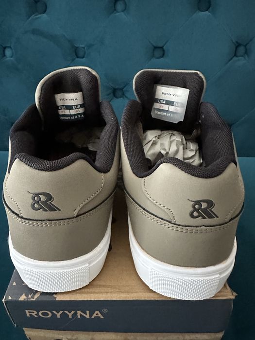 Кроссовки мужские(р43-27,5см)-нубук