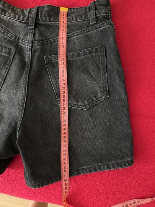 Джинсові шорти від zara