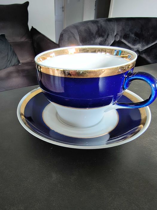 Pozłacana porcelana z PRL-u