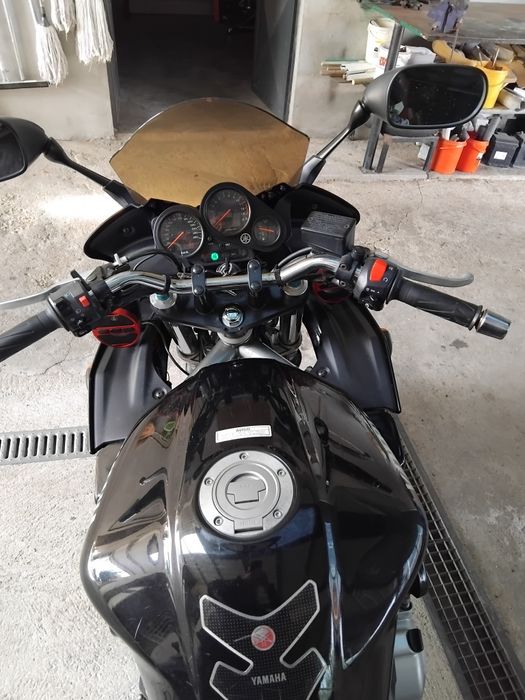 Yamaha fazer 1000 de  2003